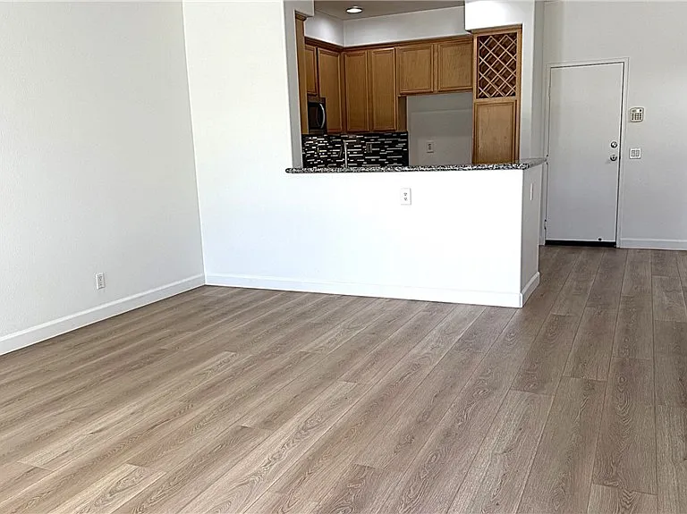 8382 E Truckee Way — Photo 3