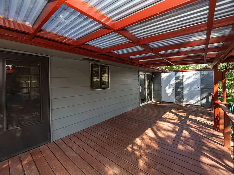 402 Tedmon Dr — Photo 26