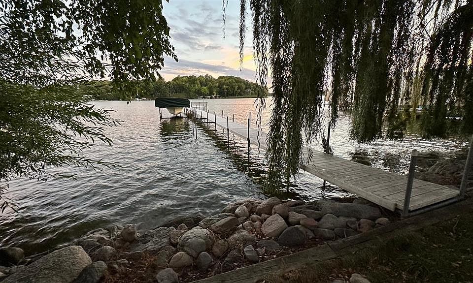 1st image of 6365 Bay Ridge Rd