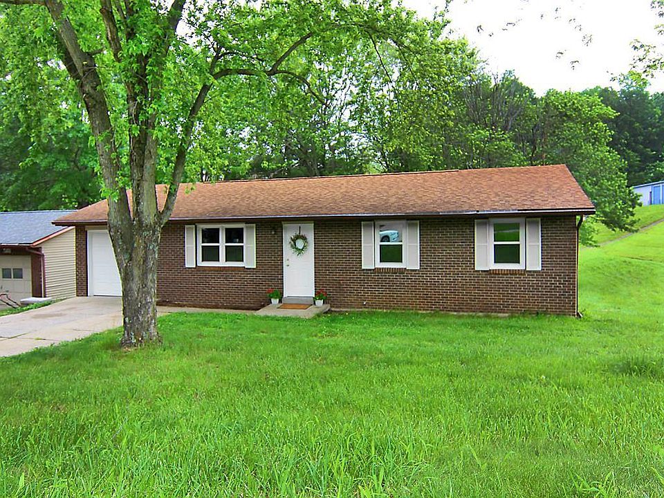 1st image of 526 S Shawnee Blvd