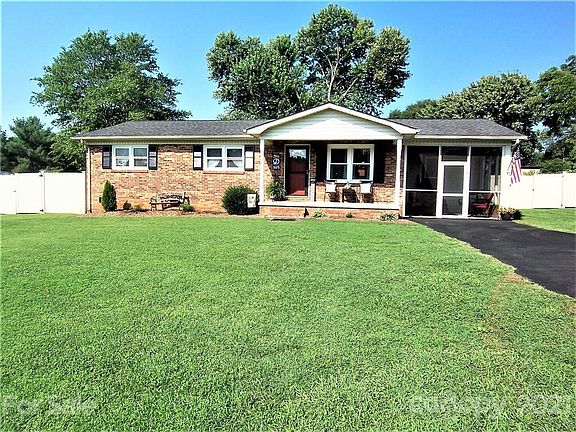 2nd image of 1675 Midway Ave