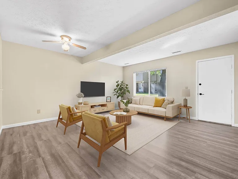 Indian Valley Apartments — Photo 16