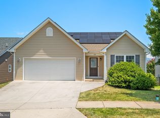 233 Overview St, Waynesboro, VA 22980