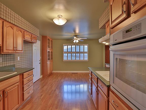 4th image of 5785 Park Manor Dr