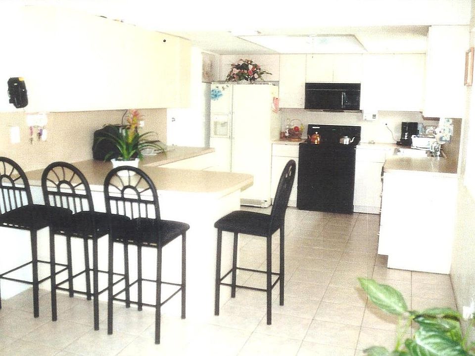 2nd image of 1248 SE 12th Ave