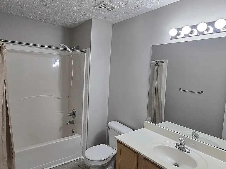 3805 Jackson Shoals Ct — Photo 17