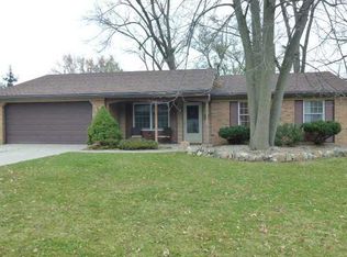 908 Newdale Cir, Bryan, OH 43506