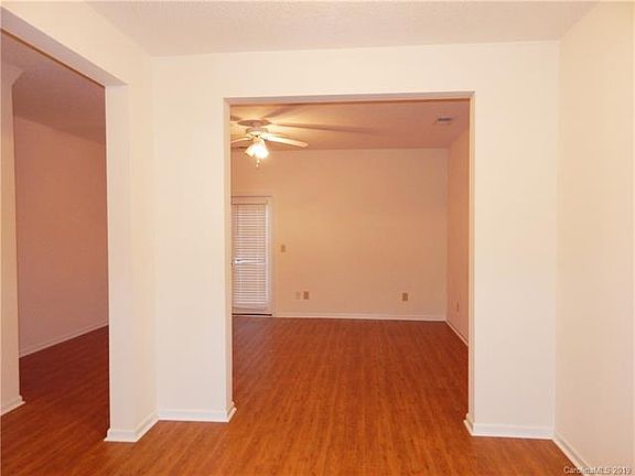 5th image of 752 Tavern Ct