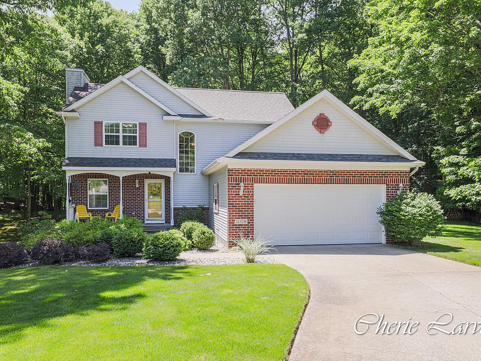 1st image of 11320 Greenwich Dr NE