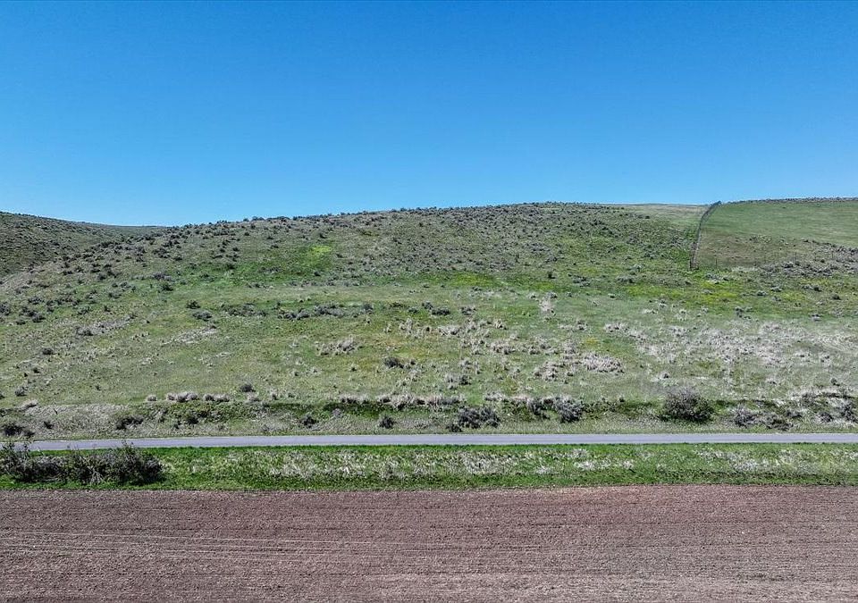 1st image of 8999 N N Hwy #34