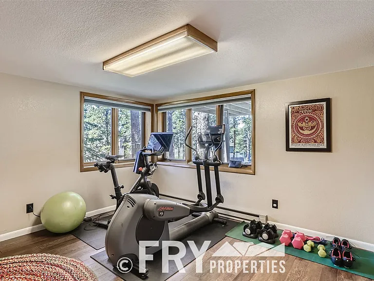 25875 Buffalo Ln — Photo 41