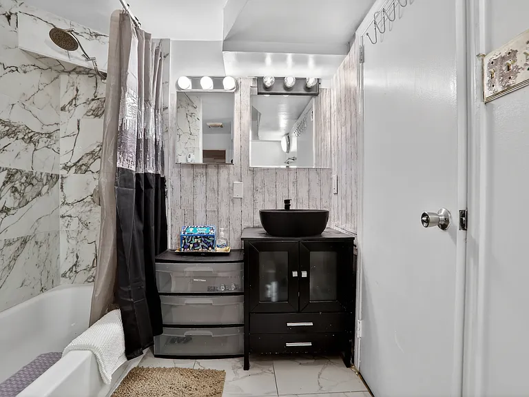 Bathroom #2