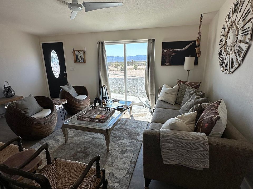Great Room with a View!
