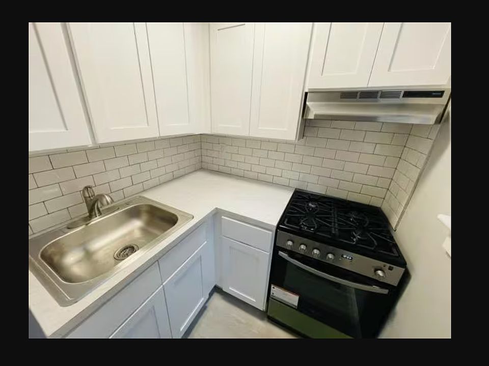 1st image of 373 School Ln #3B