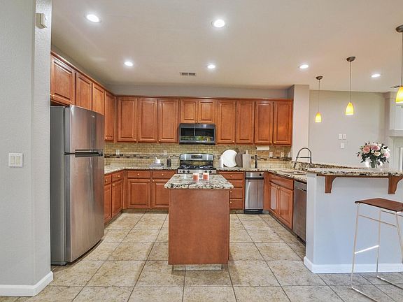 5th image of 2852 Lonnie Beck Way