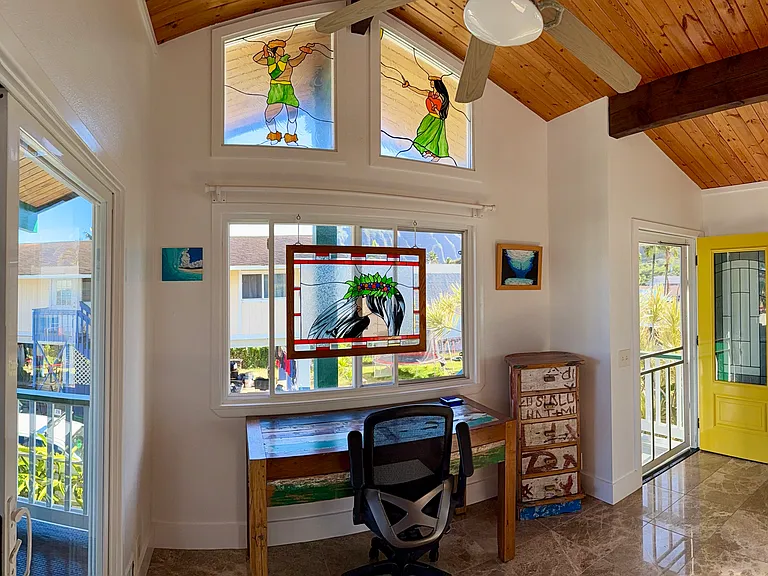 office pano