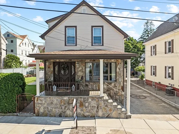111 Larch St, New Bedford, MA 02740