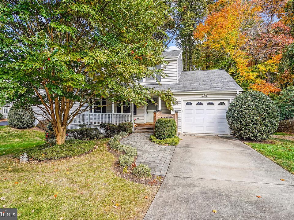 1st image of 5119 Bradfield Dr