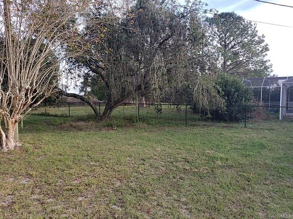 3rd image of 15581 SE 150th Ave