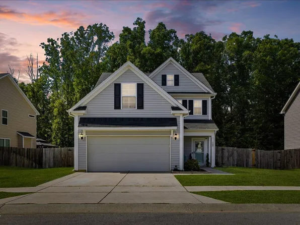 100 Hawksbill Dr, Franklinton, NC 27525