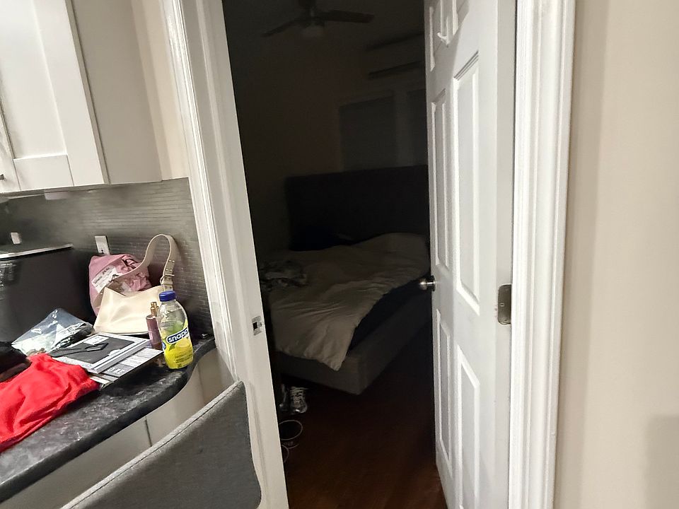 1st image of 289 Westminster Pl #1