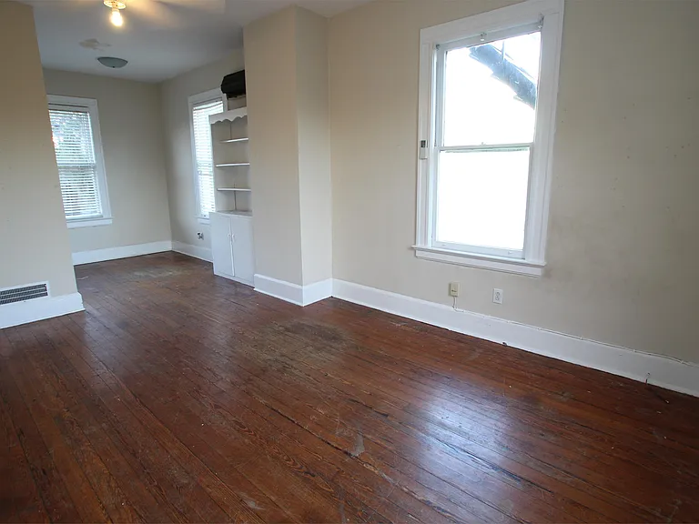 203 E Gwinnett St #4 — Photo 6