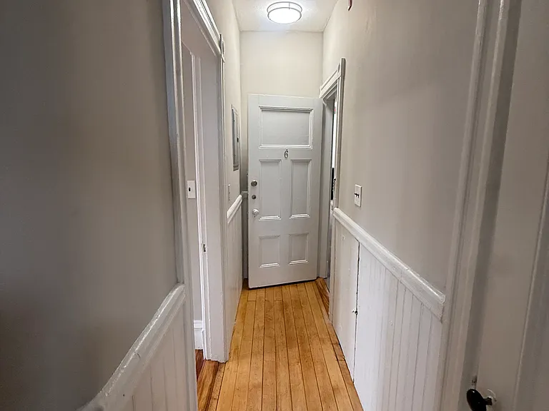 42 Walnut St #2 — Photo 6