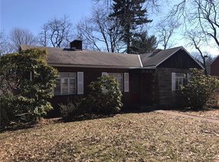 715 Hawthorne Dr, Pittsburgh, PA
