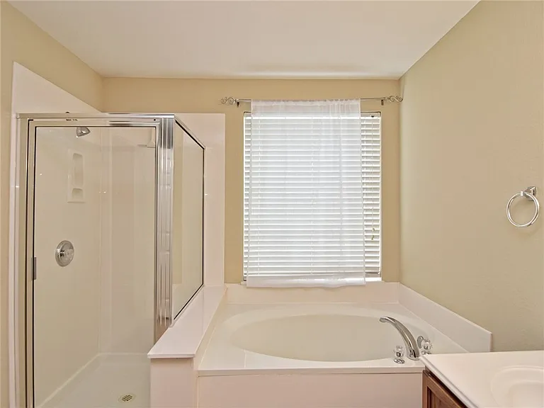 3323 Alexander Valley Cv — Photo 14