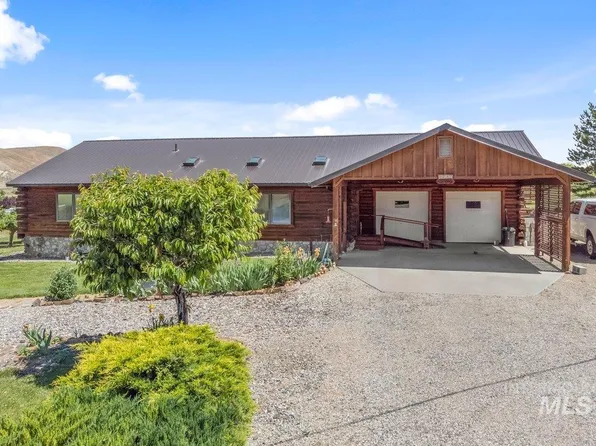 1042 Loafer Ln, Weiser, ID 83672
