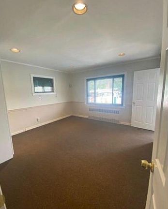 4th image of 1412 Wantagh Ave