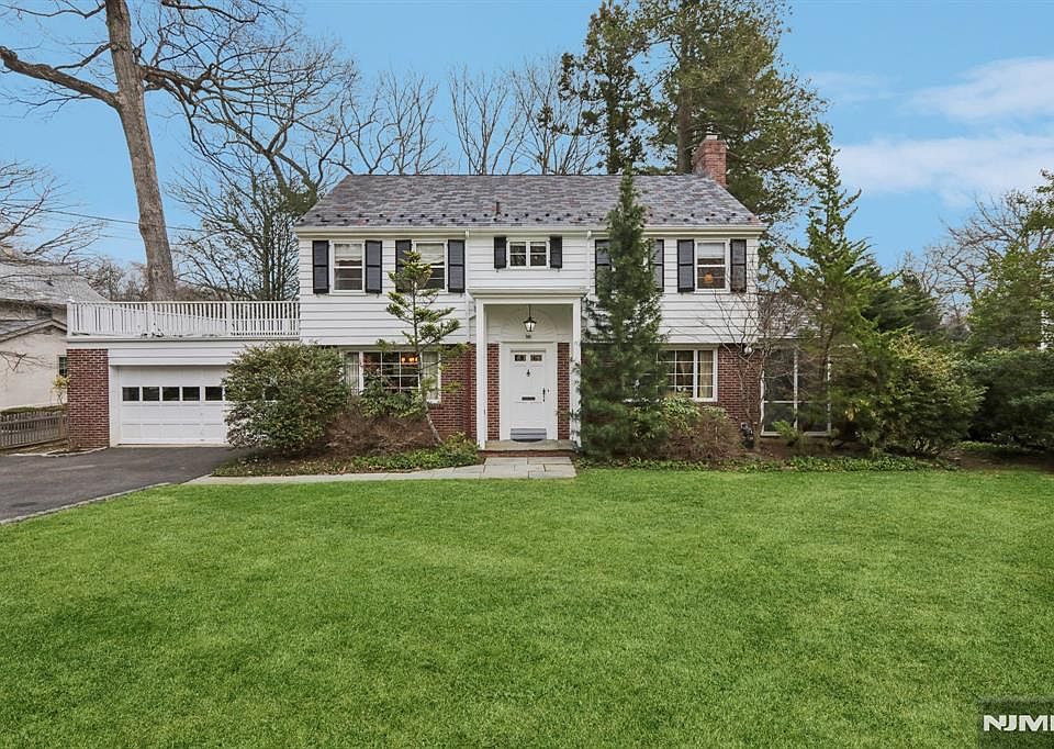 1st image of 185 Beechwood Rd