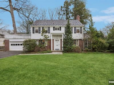 185 Beechwood Rd, Ridgewood, NJ, 07450