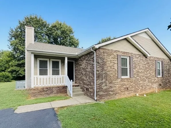 2262 Patriot Dr, Murfreesboro, TN 37130