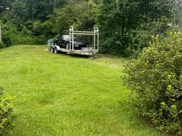 424 Elberta Loop, Lillian, AL 36549