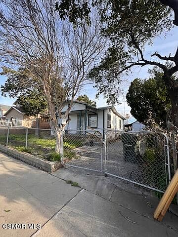 2nd image of 1331 Pico St