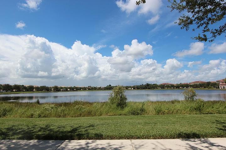 2nd image of 8148 Bautista Way