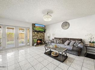 3215 W PARADISE Lane, Phoenix, AZ 85053