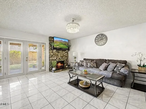 3215 W PARADISE Lane, Phoenix, AZ 85053