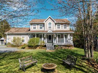 75 Rochester Dr, Hammonds Plains, NS B4B1V5