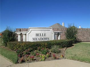 816 Chestnut Grove Dr, Cleburne, TX 76033