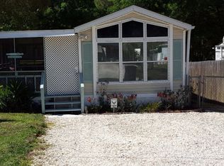 404 Maria Dr, Lillian, AL 36549