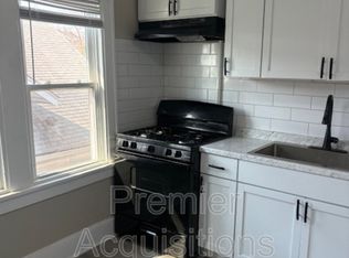 900 Washington Ave #1, Alton, IL