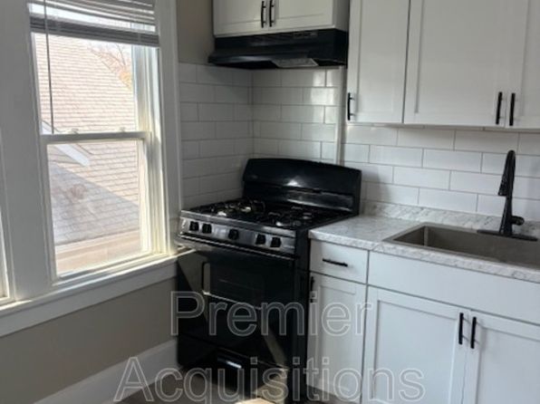 900 Washington Ave #1