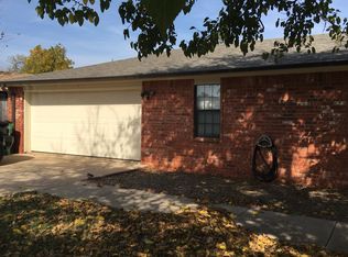 101 W E Ave, Cache, OK 73527