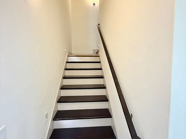 1117 Summit Ave — Photo 9