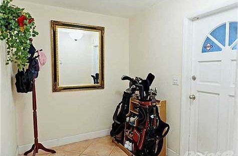 3rd image of 4056 Estepona Ave #1