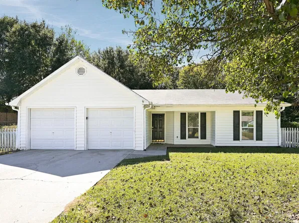 831 Jefferson Dr SW, Conyers, GA 30094