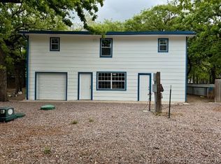 4268 Chickasaw Rd, Kingston, OK 73439
