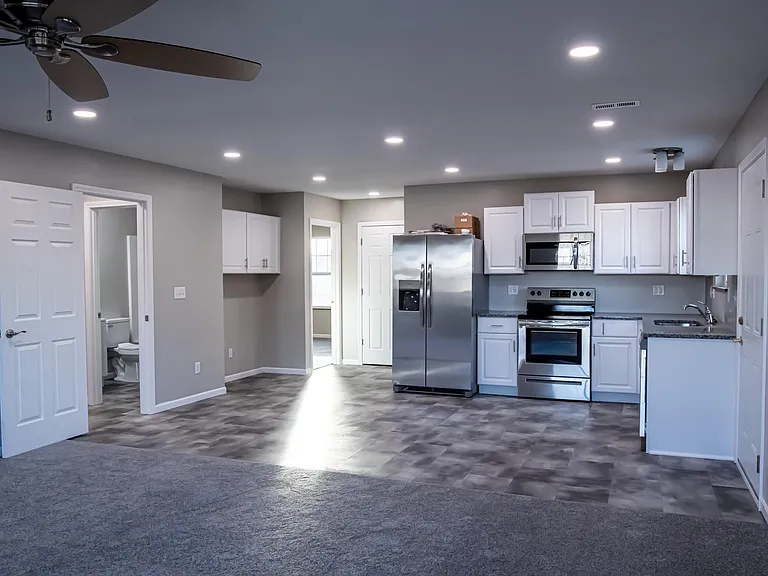 2213 Atchison Ave — Photo 5